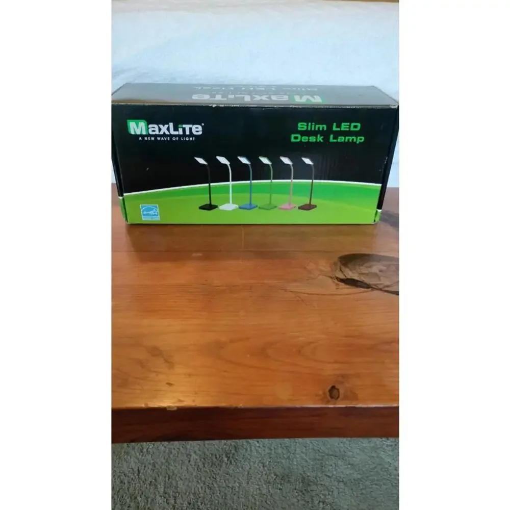 MaxLite Slim LED‎ Desk Lamp with USB Port White Finish Adjustable Neck